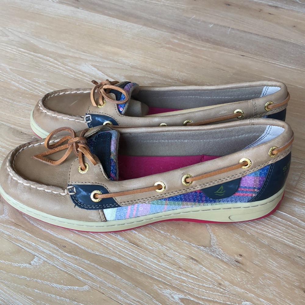 Sperry Angelfish size 8